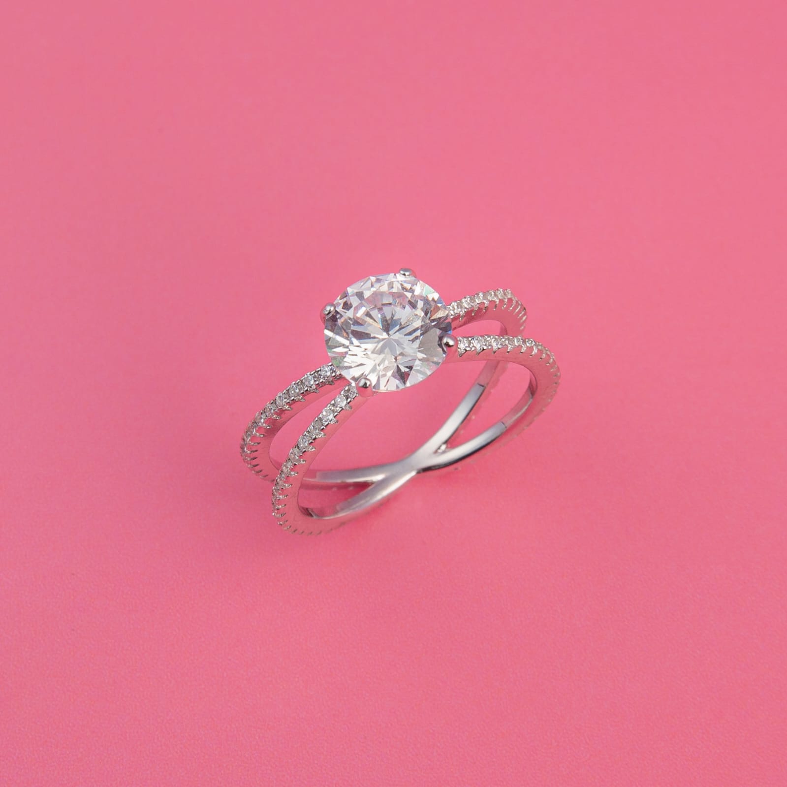 silver finger ring