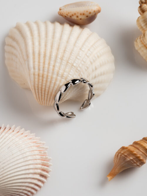 92.5 Pure Silver Heart Band Finger Ring