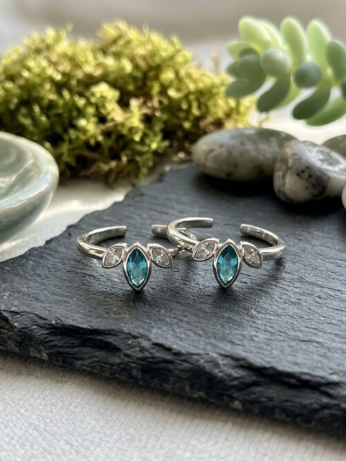 92.5 Pure Silver Royal Blue Leaf Toe Ring