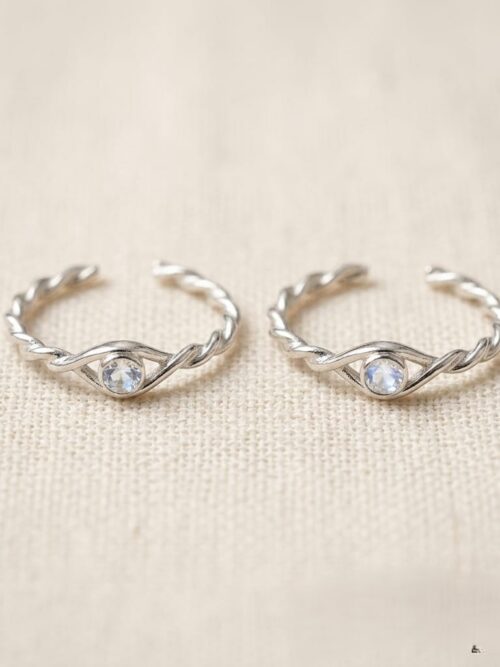 92.5 Pure Silver Spiral White Stone Toe Ring