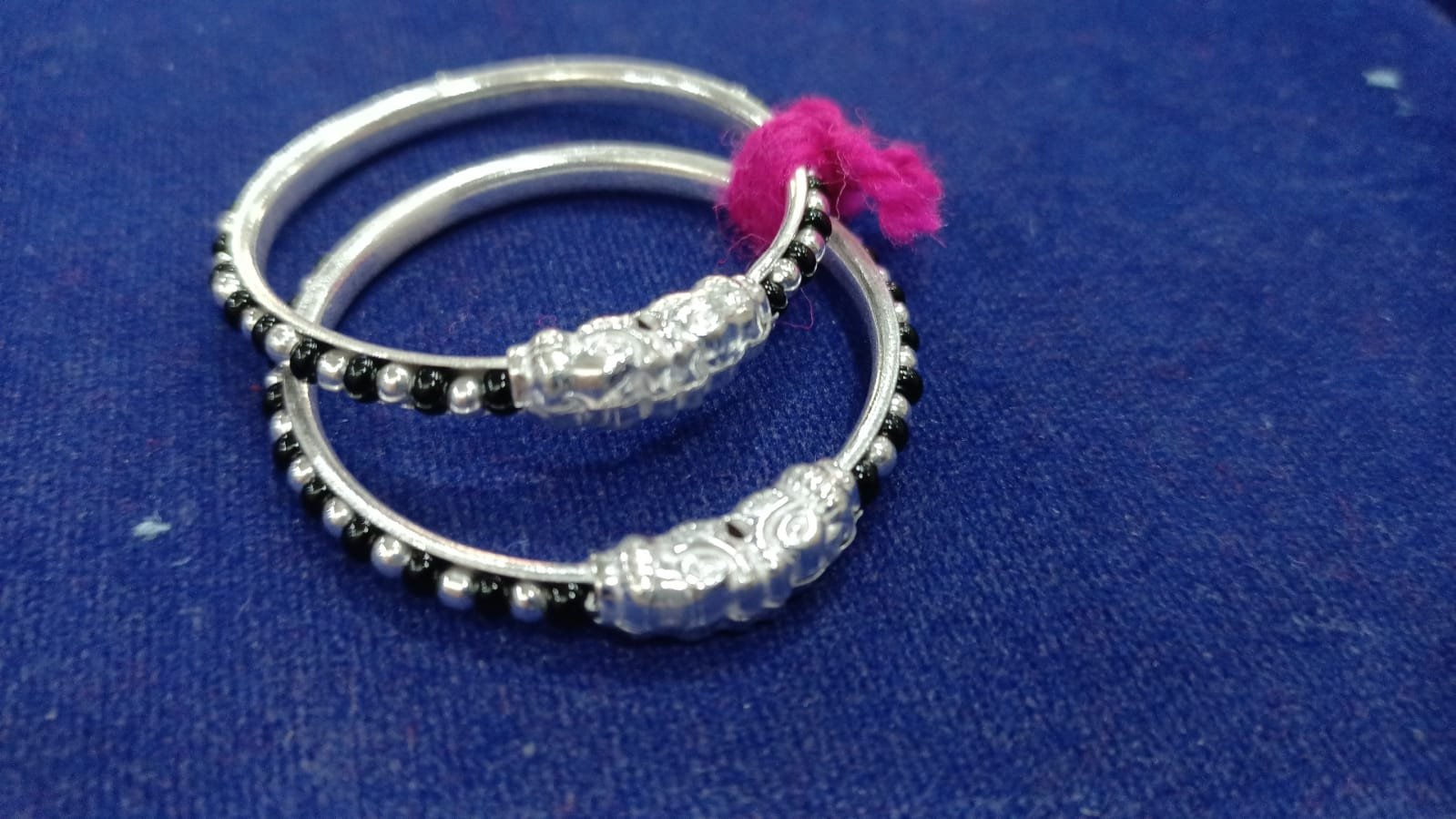 Silver Black Bead Elephant Kids Bangle - Image 2